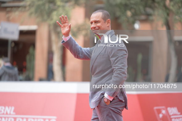 Stefano Accorsi attends the ''The Bad Guy - Seconda Stagione'' photocall during the 22nd Alice Nella Citta at Auditorium Parco Della Musica...