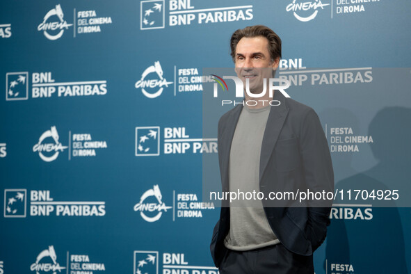 Fabrizio Gifuni attends the ''L'Amica Geniale. Storia Della Bambina Perduta'' photocall during the 19th Rome Film Festival at Auditorium Par...