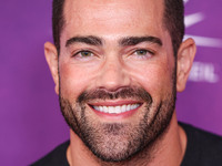 Jesse Metcalfe arrives at Cirque du Soleil's 'KOOZA' Red Carpet Premiere held at the Santa Monica Pier on October 24, 2024 in Santa Monica,...