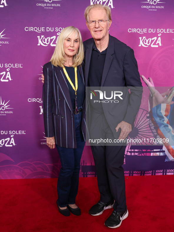 Rachelle Carson and husband Ed Begley Jr. arrive at Cirque du Soleil's 'KOOZA' Red Carpet Premiere held at the Santa Monica Pier on October...