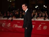 Fabrizio Gifuni attends the ''L'Amica Geniale. Storia Della Bambina Perduta'' red carpet during the 19th Rome Film Festival at Auditorium Pa...