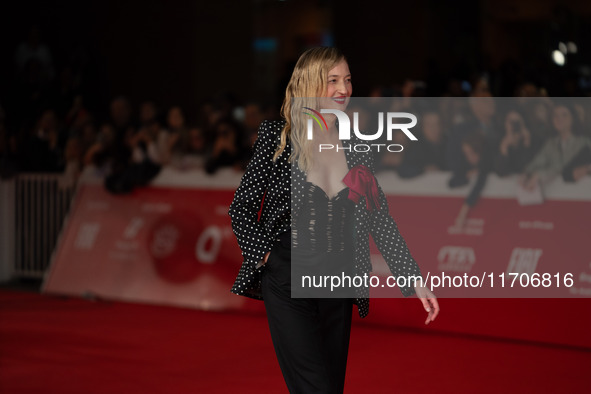 Alba Rohrwacher attends the ''L'Amica Geniale. Storia Della Bambina Perduta'' red carpet during the 19th Rome Film Festival at Auditorium Pa...