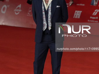 Johnny Depp attends the ''Modi - Three Days On The Wing Of Madness'' red carpet during the 19th Rome Film Festival at Auditorium Parco Della...