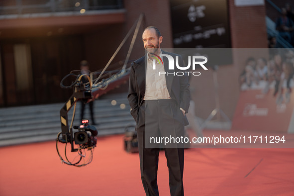 Ralph Fiennes attends the "Conclave" red carpet during the 19th Rome Film Festival at Auditorium Parco Della Musica in Rome, Italy, on Octob...