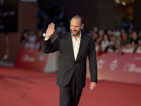 Ralph Fiennes attends the "Conclave" red carpet during the 19th Rome Film Festival at Auditorium Parco Della Musica in Rome, Italy, on Octob...