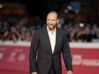 Ralph Fiennes attends the "Conclave" red carpet during the 19th Rome Film Festival at Auditorium Parco Della Musica in Rome, Italy, on Octob...