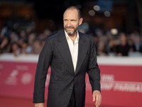 Ralph Fiennes attends the ''Conclave'' red carpet during the 19th Rome Film Festival at Auditorium Parco Della Musica in Rome, Italy, on Oct...