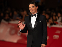 Riccardo Scamarcio attends the ''Modi - Three Days On The Wing Of Madness'' red carpet during the 19th Rome Film Festival at Auditorium Parc...