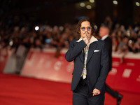 Johnny Depp attends the ''Modi - Three Days On The Wing Of Madness'' red carpet during the 19th Rome Film Festival at Auditorium Parco Della...