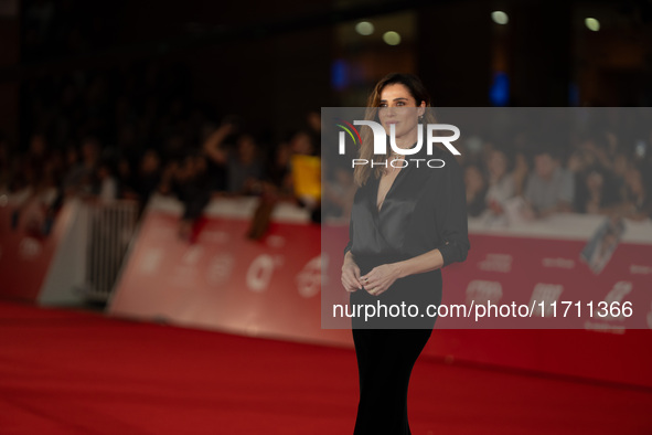 Luisa Ranieri attends the ''Modi - Three Days On The Wing Of Madness'' red carpet during the 19th Rome Film Festival at Auditorium Parco Del...