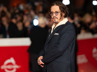 Johnny Depp attends the ''Modi - Three Days On The Wing Of Madness'' red carpet during the 19th Rome Film Festival at Auditorium Parco Della...