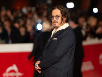 Johnny Depp attends the ''Modi - Three Days On The Wing Of Madness'' red carpet during the 19th Rome Film Festival at Auditorium Parco Della...