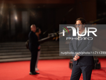 Johnny Depp attends the ''Modi - Three Days On The Wing Of Madness'' red carpet during the 19th Rome Film Festival at Auditorium Parco Della...