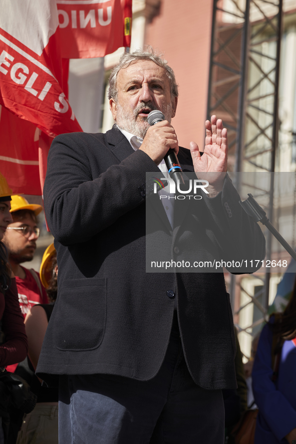 Michele Emiliano, President of the Apulia Region, speaks at a rally advocating for world peace. Thousands of people march through Bari, Ital...