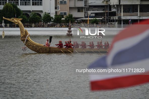 The Royal Barge 'Suphannahong', meaning Golden Swan, transports the king and queen of Thailand during the Royal Barge Procession for the Roy...