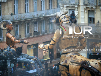 Asterion and Lilith are in the streets of Toulouse. French street show creator Francois Delaroziere, director of the art company 'La Machine...