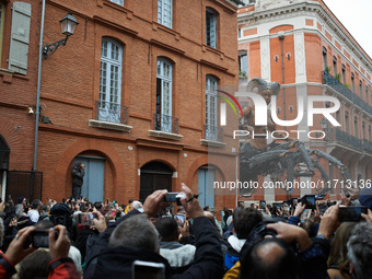 Lilith appears in the streets of Toulouse. French street show creator Francois Delaroziere, director of the art company 'La Machine', create...