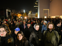 Visitors wait for the official opening at the opening of the new Museum of Modern Art (Muzeum Sztuki Nowoczesnej) in Warsaw, Poland on 25 Oc...