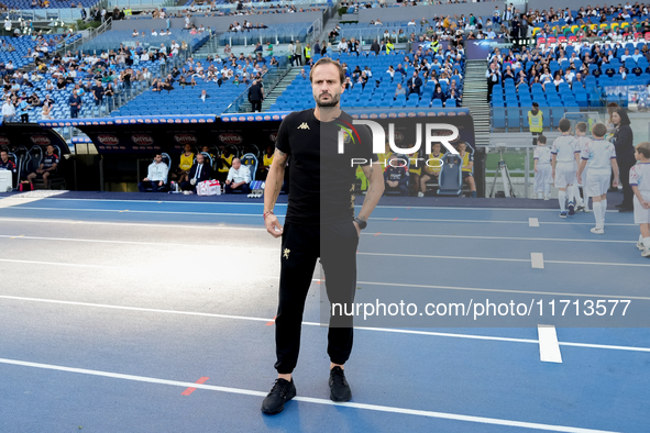 Alberto Gilardino head coach of Genoa CFC looks on during the Serie A Enilive match between SS Lazio and Genoa CF at Stadio Olimpico on Octo...