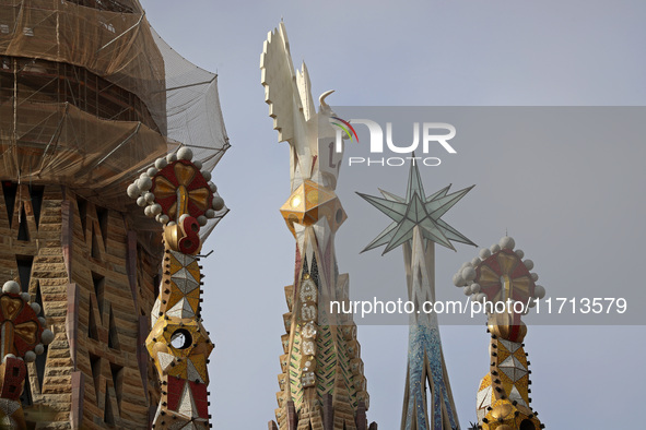 Work continues on the tower of Jesus Christ of the Sagrada Familia, which, when completed, makes the temple the tallest in the world at 172....