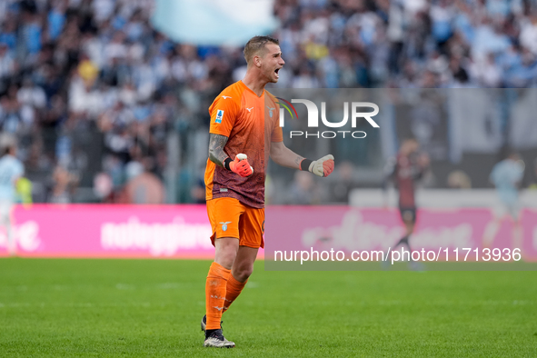 Ivan Provedel of SS Lazio celebrates after Pedro scored second goal during the Serie A Enilive match between SS Lazio and Genoa CF at Stadio...