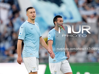 Pedro of SS Lazio celebrates the victory at the end of the Serie A Enilive match between SS Lazio and Genoa CF at Stadio Olimpico on October...