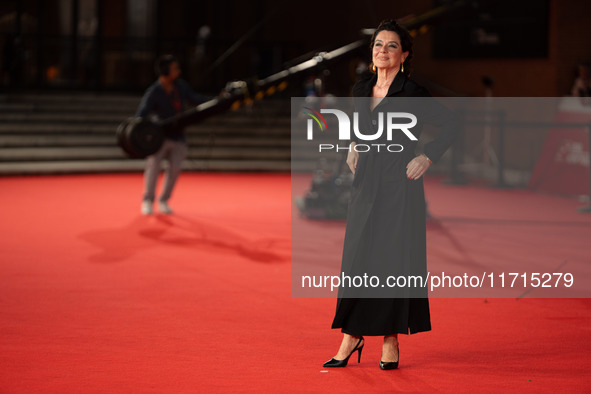 Monica Guerritore attends the ''Vita Da Carlo Terza Stagione'' red carpet during the 19th Rome Film Festival at Auditorium Parco Della Music...