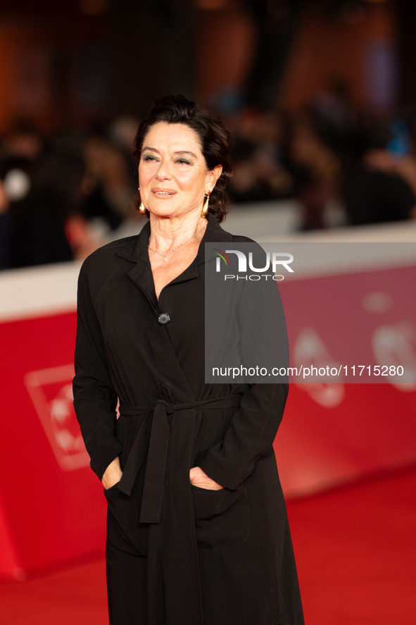 Monica Guerritore attends the ''Vita Da Carlo Terza Stagione'' red carpet during the 19th Rome Film Festival at Auditorium Parco Della Music...