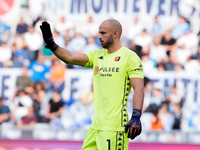 Nicola Leali of Genoa CFC gestures during the Serie A Enilive match between SS Lazio and Genoa CF at Stadio Olimpico on October 27, 2024 in...