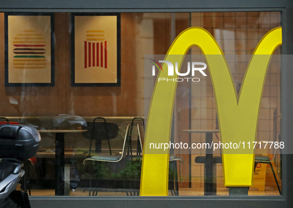 With the opening of this new McDonald's branch in the upper area of Barcelona a few months ago, the fast food chain now has 24 restaurants i...