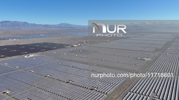 An aerial photo shows the Shichengzi Photovoltaic Industrial Park in Hami, Xinjiang province, China, on October 26, 2024. With a planned tot...