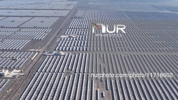 An aerial photo shows the Shichengzi Photovoltaic Industrial Park in Hami, Xinjiang province, China, on October 26, 2024. With a planned tot...