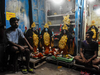 Artists sell idols of Goddess Kali ahead of the Kali Puja and Diwali festival in Kolkata, India, on October 29, 2024. (