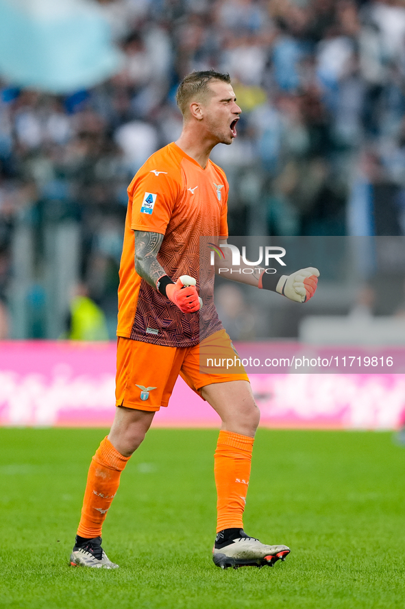 Ivan Provedel of SS Lazio celebrates after Pedro of SS Lazio scored second goal during the Serie A Enilive match between SS Lazio and Genoa...