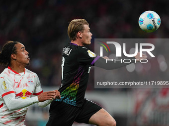 Eric Smith of FC St. Pauli controls the ball during the DFB Cup  Second Round match between RB Leipzig and FC St. Pauli at Red Bull arena, L...