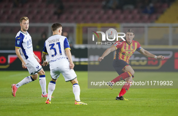 Federico Baschirotto of US Lecce is in action during the Serie A match between Lecce and Verona in Lecce, Italy, on October 29, 2024. 