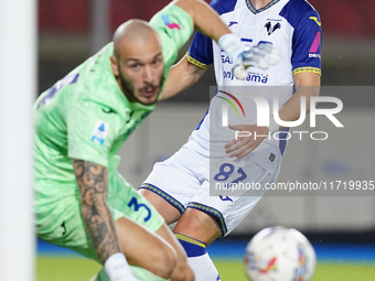 Daniele Ghilardi of Hellas Verona is in action during the Serie A match between Lecce and Verona in Lecce, Italy, on October 29, 2024. (