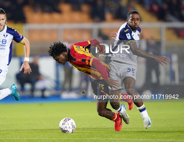 Patrick Dorgu of US Lecce is in action during the Serie A match between Lecce and Verona in Lecce, Italy, on October 29, 2024. 