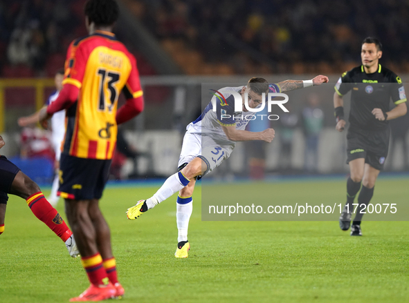 Tomas Suslov of Hellas Verona is in action during the Serie A match between Lecce and Verona in Lecce, Italy, on October 29, 2024. 