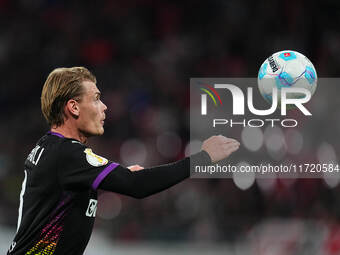 Eric Smith of FC St. Pauli controls the ball during the DFB Cup  Second Round match between RB Leipzig and FC St. Pauli at Red Bull arena, L...