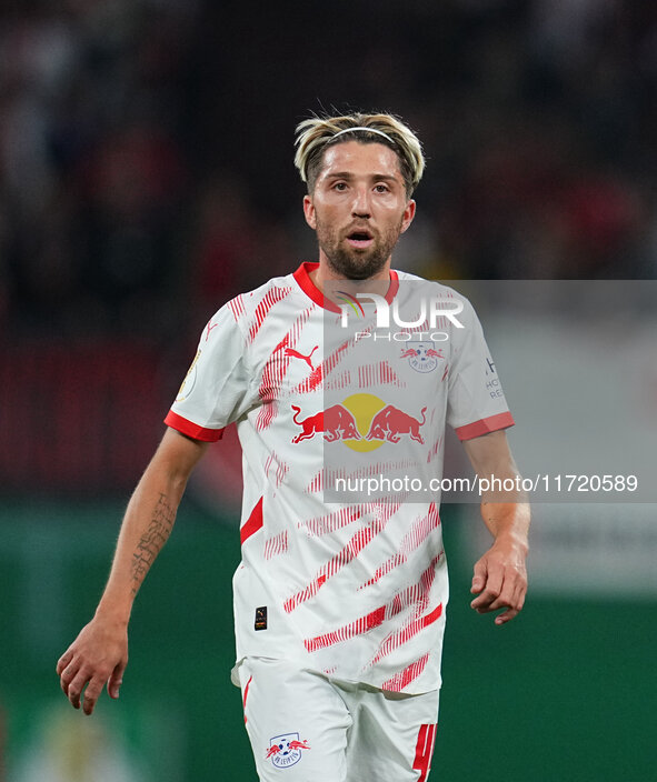 Kevin Kampl of Leipzig looks on during the DFB Cup  Second Round match between RB Leipzig and FC St. Pauli at Red Bull arena, Leipzig, Germa...