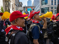 Hundreds of party members and supporters hold a protest demanding the resignation of leader Han Dong-hoon, alleging he takes an independent...