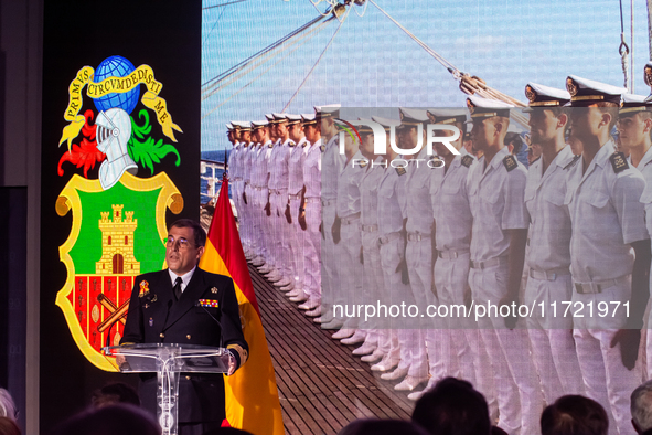 Captain Luis Carreras-Presas, Commanding Officer of the training ship Juan Sebastian de Elcano, presents the details of the XCVII training c...