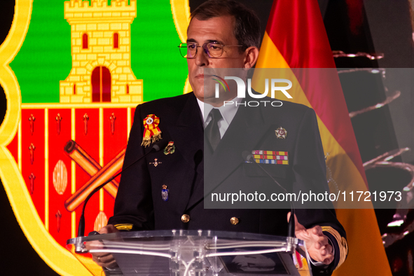 Captain Luis Carreras-Presas, Commanding Officer of the training ship Juan Sebastian de Elcano, presents the details of the XCVII training c...