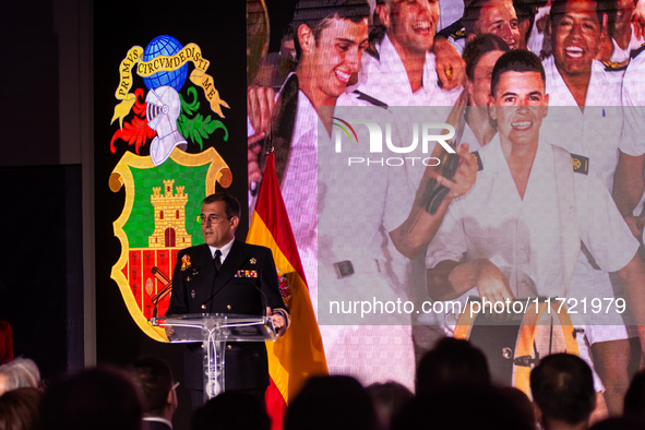 Captain Luis Carreras-Presas, Commanding Officer of the training ship Juan Sebastian de Elcano, presents the details of the XCVII training c...