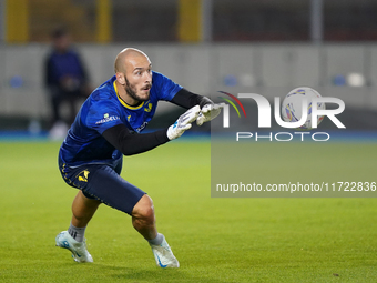 Simone Perilli of Hellas Verona participates in the Serie A match between Lecce and Verona in Lecce, Italy, on October 29, 2024. (