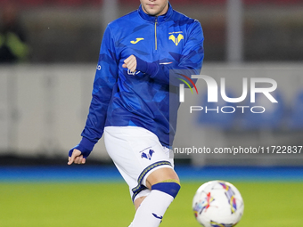 Casper Tengstedt of Hellas Verona plays during the Serie A match between Lecce and Verona in Lecce, Italy, on October 29, 2024. (