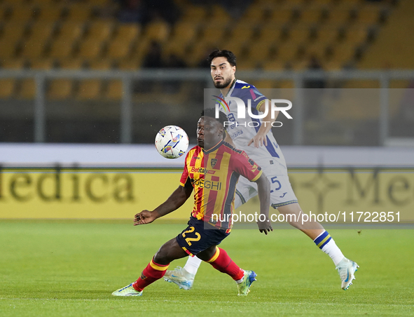 Lameck Banda of US Lecce plays during the Serie A match between Lecce and Verona in Lecce, Italy, on October 29, 2024. 