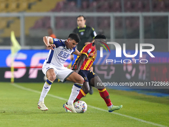 Lameck Banda of US Lecce plays during the Serie A match between Lecce and Verona in Lecce, Italy, on October 29, 2024. (