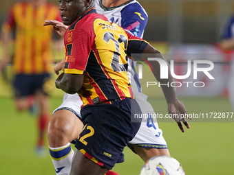 Lameck Banda of US Lecce plays during the Serie A match between Lecce and Verona in Lecce, Italy, on October 29, 2024. (